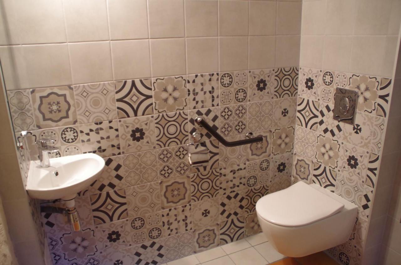 Campagne Ocean Bed & Breakfast Montroy Bagian luar foto