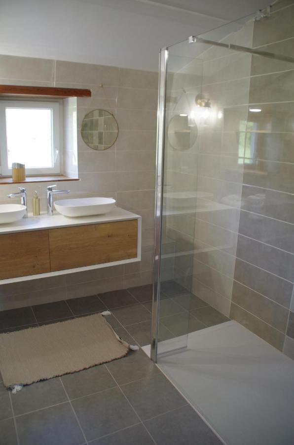 Campagne Ocean Bed & Breakfast Montroy Bagian luar foto