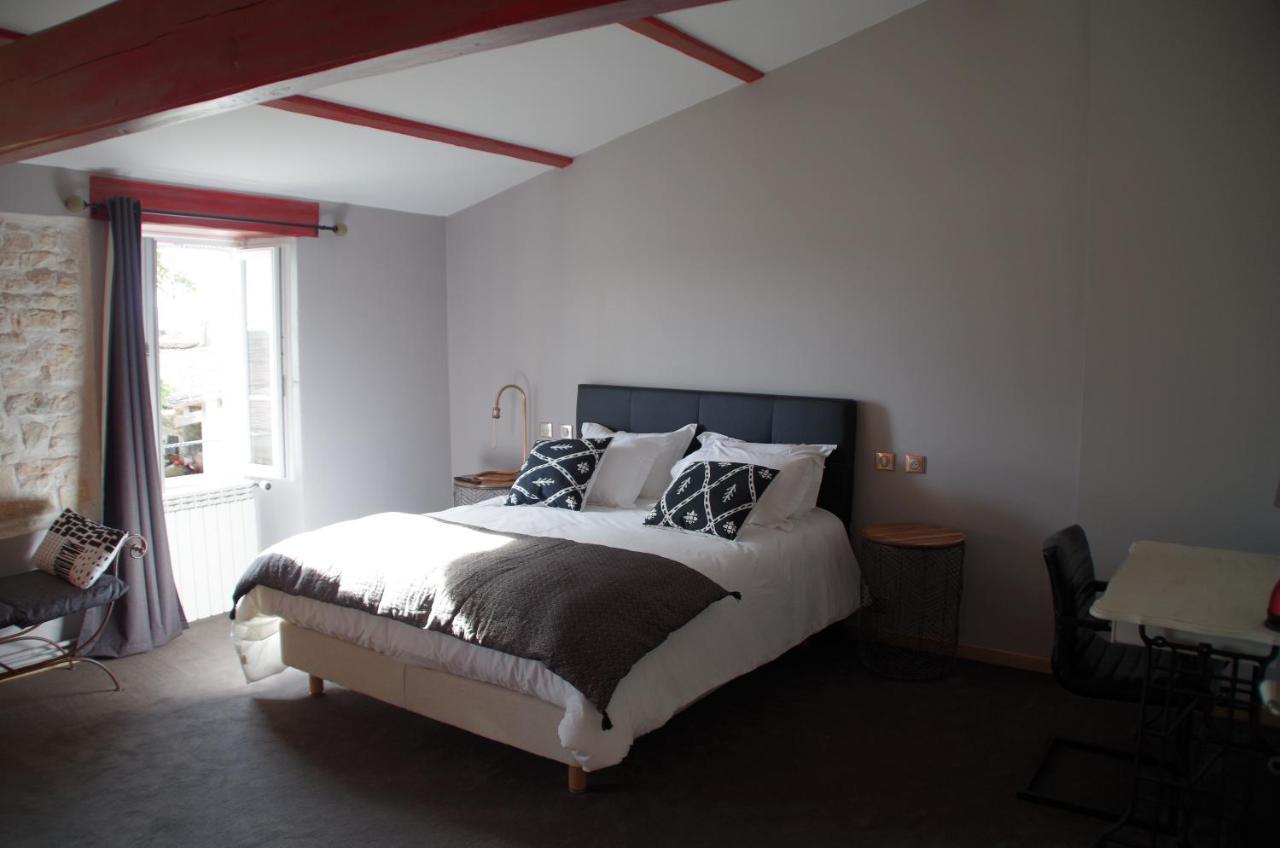 Campagne Ocean Bed & Breakfast Montroy Bagian luar foto